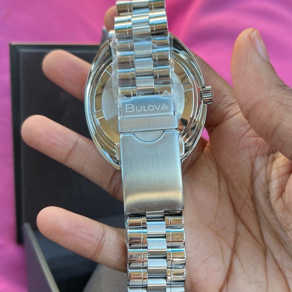 Bulova devil diver watch automatic Green Dial Stainless Steel Case Breath Water - Picture 3 of 4